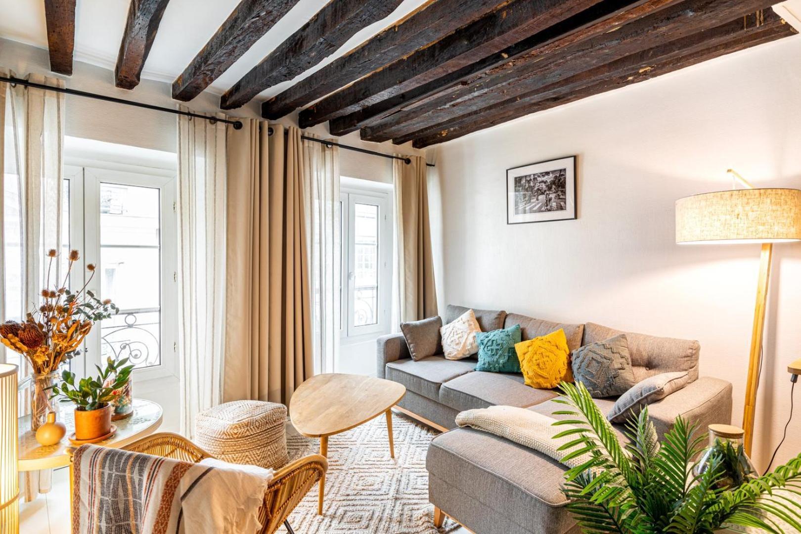 Appartamento Guestready - Exposed Beams Flat Near Le Marais Parigi